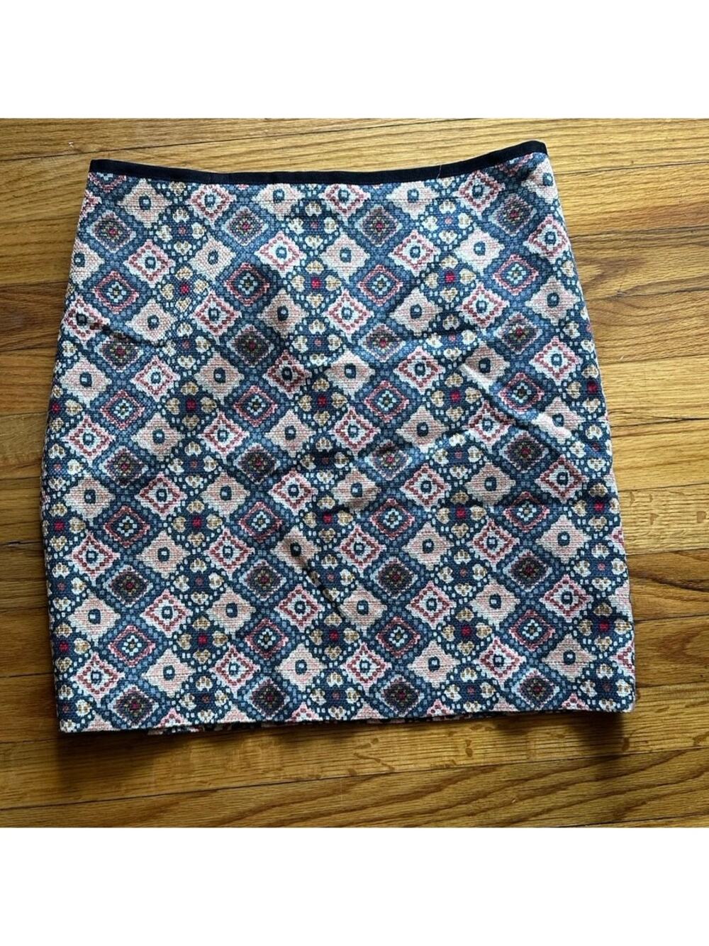 Ann Taylor Loft Multicolor Geometric Cotton Pencil Skirt – Size 10